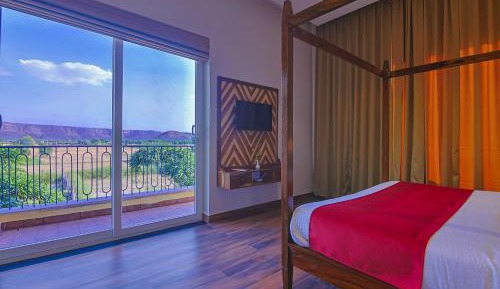 King Room with Pool View