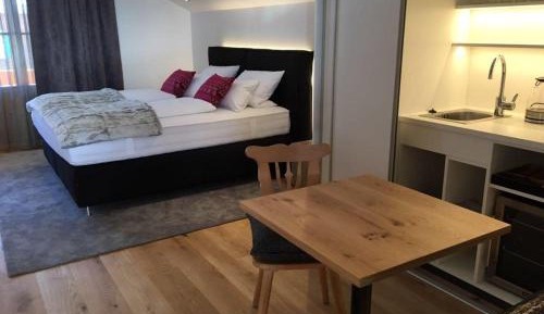 Studio with Bathroom