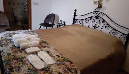 Double Room with Private Bathroom