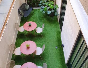 Standard Double Room Opera