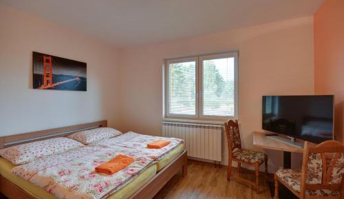 Triple Room with Private Bathroom