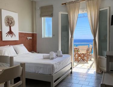 Studio with Panoramic Sea View