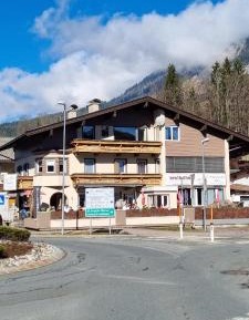 Four-Bedroom Apartment