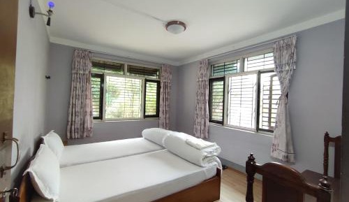 Twin Room with Shared Bathroom