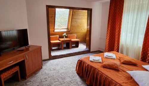 Double Room with Private Bathroom