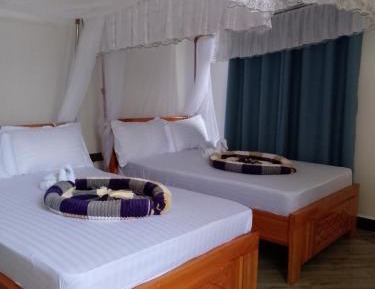 Twin Room with Balcony