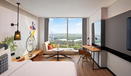 King Room with Lake View