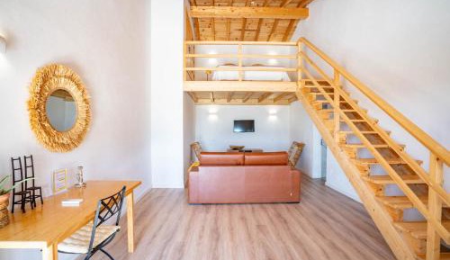 Superior Family Room