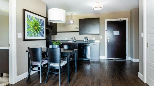 Studio with Sea View