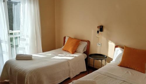 Double or Twin Room with Private Bathroom