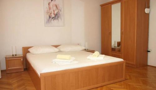 Two-Bedroom Apartment with Terrace and Sea View