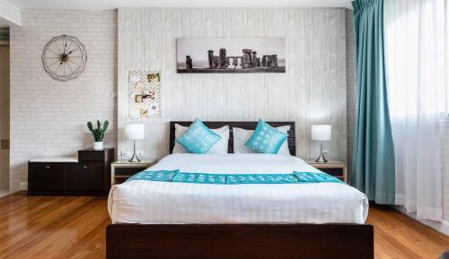 Superior Studio with Bath 