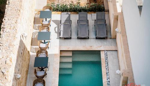 Double Room with Pool View