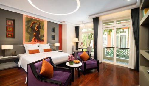 Luxury Family Suite Four Bedrooms