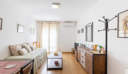 Superior One-Bedroom Apartment with Balcony