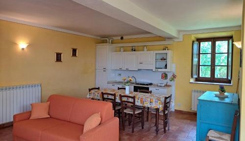 Apartment with Garden View