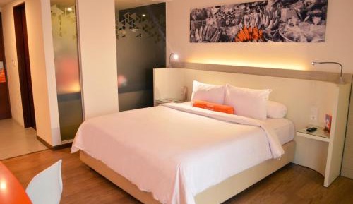 HARRIS Unique Double or Twin Room