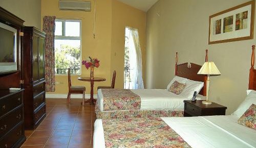 Deluxe Double Room with Bath
