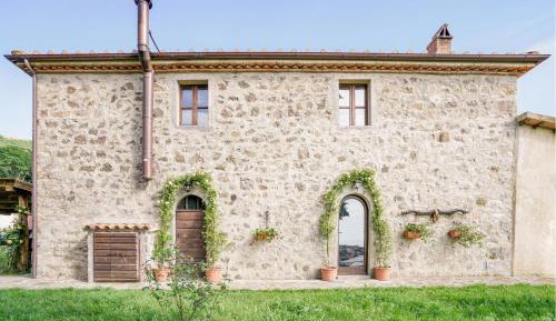 Two-Bedroom Holiday Home