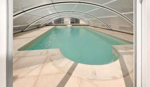 One-Bedroom Holiday Home