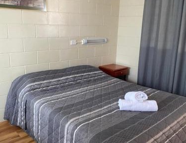 Large Double or Twin Room