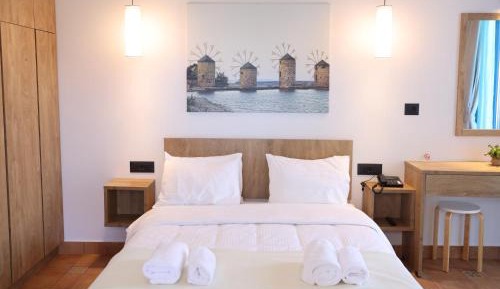 Studio with Sea View