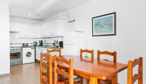 Superior Atlantic Two-Bedroom Apartment with Balcony and Sea View