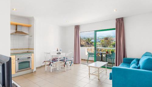Teide One-Bedroom Apartment with Teide View and Sunny Balcony