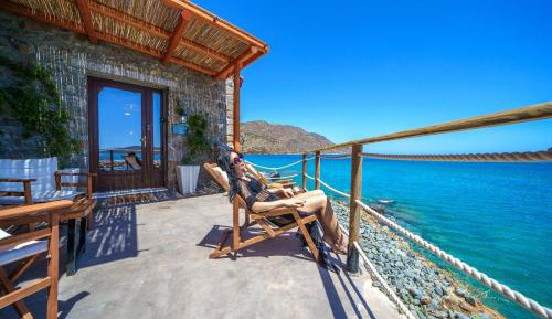 Aktaia Suite with Sea View