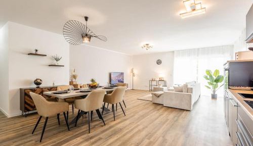 Three-Bedroom Apartment with Balcony