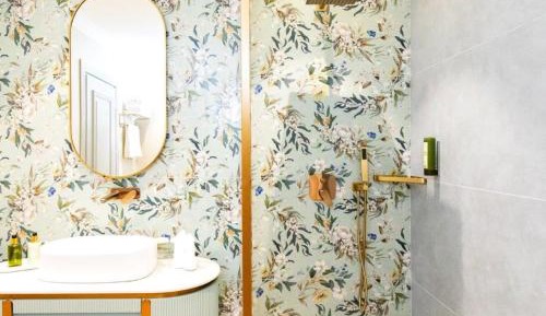 Deluxe Double Room with Spa Access