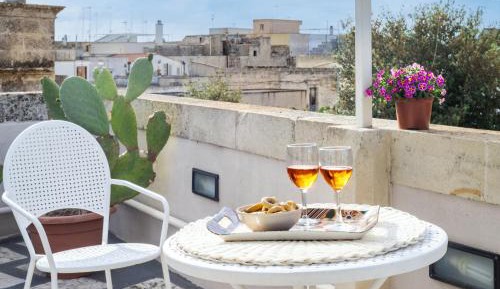 Superior One-Bedroom Apartment with Balcony