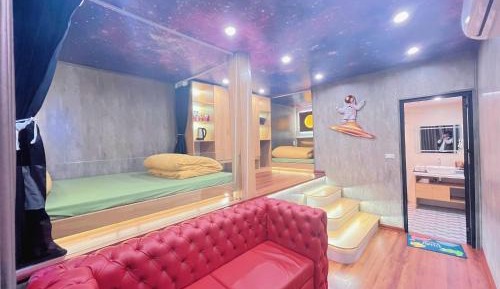 Quadruple Room with Private Bathroom