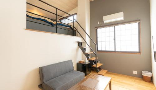 Standard Twin Room with Sofa