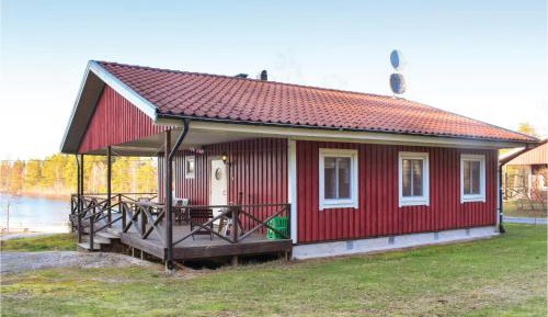 Three-Bedroom Holiday Home 