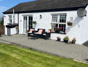 One-Bedroom Holiday Home