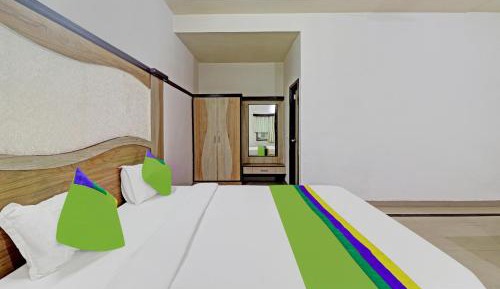 Superior Family Room