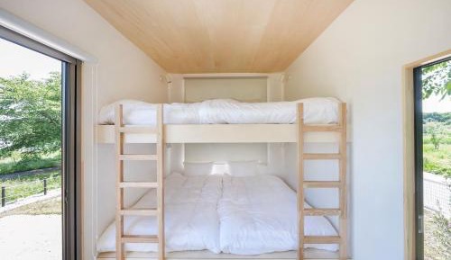 Family Room with Lake View