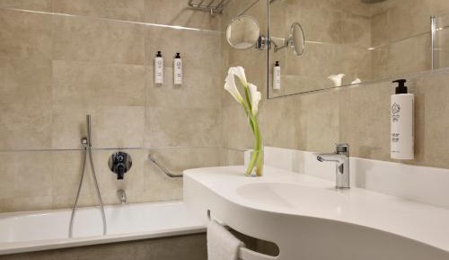 Superior Family Room