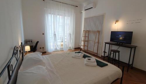 Five-Bedroom Apartment