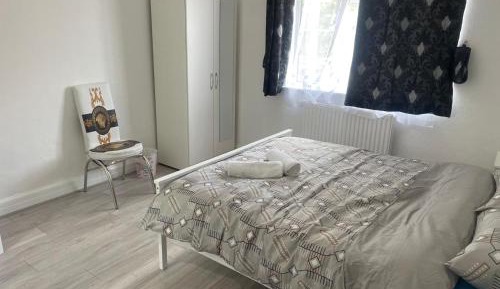 Double Room with Shared Bathroom