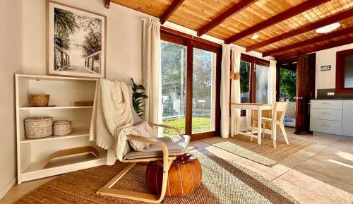 One-Bedroom Apartment - Non-Smoking