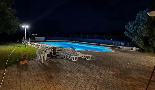 Studio Apartment with One Double Bed