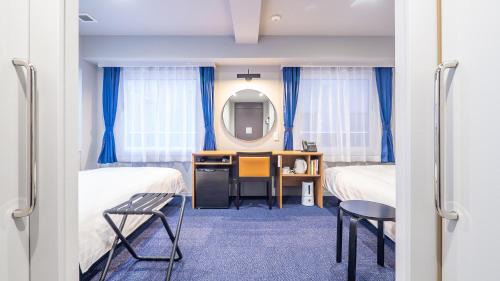 Accessible Twin Room - Non-Smoking