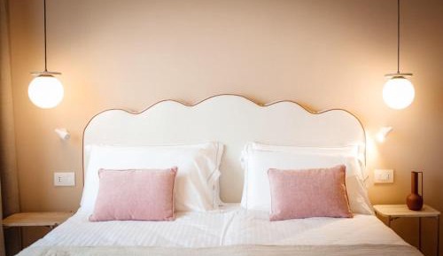 One-Bedroom Apartment MAROC