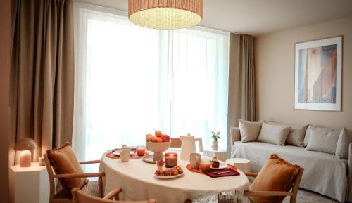 Two-Bedroom Apartment PANET