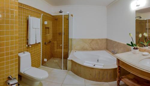 Triple Room with Bath