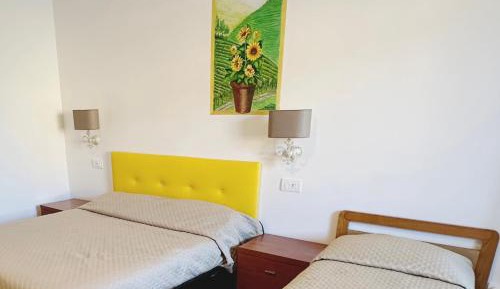 Quadruple Room with Private Bathroom