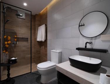 Deluxe Double or Twin Room with Mountain View