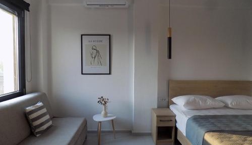 Deluxe Double Studio